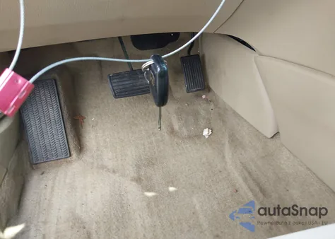 2008 Honda Accord 2.4 Lx z USA, uszkodzony, nr VIN 1HGCP26368A061298